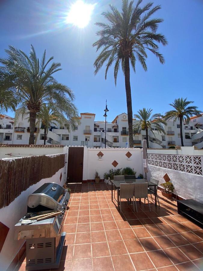 Casa De Las Palmeras Benalmadena Bagian luar foto