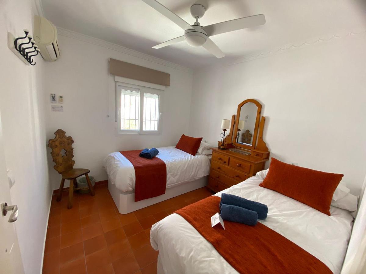 Casa De Las Palmeras Benalmadena Bagian luar foto